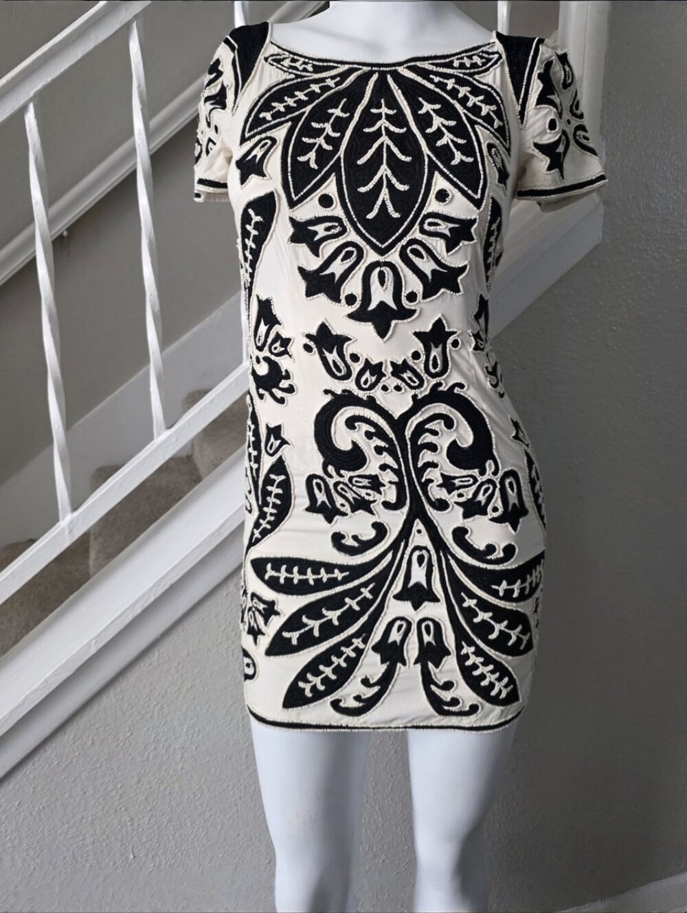 French Connection Geometric Beaded Black White Mini Dress Size 2
